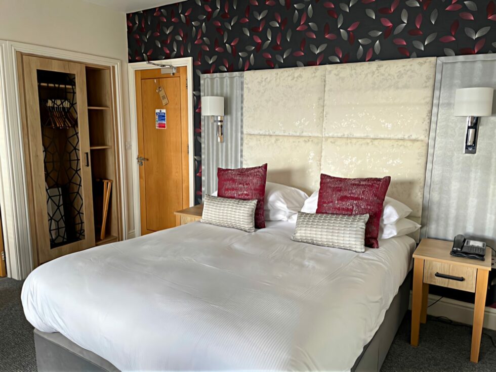 The Caerwylan ǀ Bedrooms. Luxury Hotel, Sea Views, North Wales